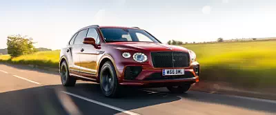 Bentley Bentayga Hybrid First Edition (Dragon Red) UK-spec car wallpapers UltraWide 21:9