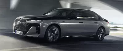 BMW M760e xDrive car wallpapers UltraWide 21:9
