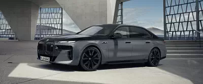 BMW M760e xDrive car wallpapers UltraWide 21:9