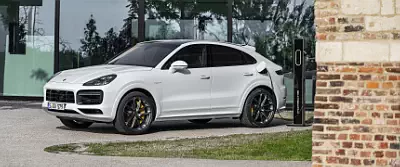 Porsche Cayenne Turbo S E-Hybrid Coupe car wallpapers UltraWide 21:9