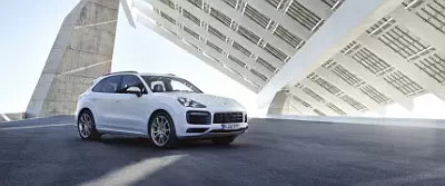 Porsche Cayenne E-Hybrid Sport Design Package car wallpapers UltraWide 21:9