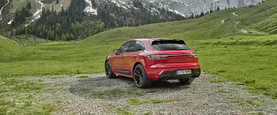 Porsche Macan GTS car wallpapers UltraWide 21:9